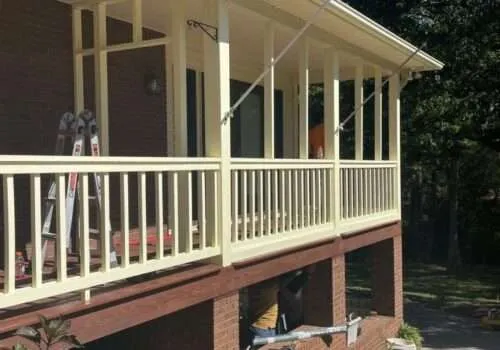 screened-in-porch-contractors-near-me-screened-in-porch-installation-screened-in-porch-installers-near-me-benefits-of-screen-porch-screened-in-porch-builder-near-me-5-500x350