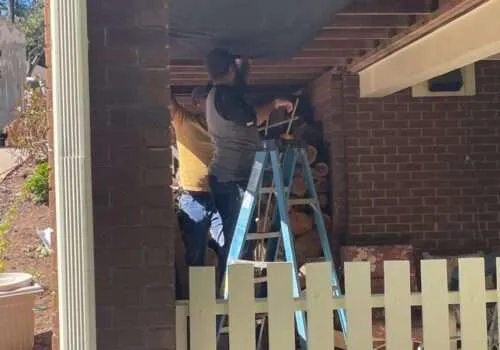 screened-in-porch-installation-screened-in-porch-installers-near-me-benefits-of-screen-porch-screened-in-porch-builder-near-me-screened-in-porch-contractors-near-me-3-500x350