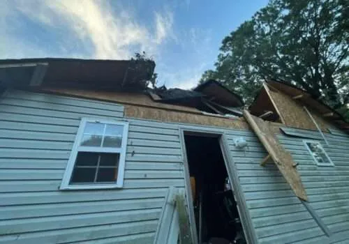 tree-roof-damage-roof-damage-from-tree-tree-damage-roof-insurance-tree-damage-to-roof-tree-falling-on-house-tree-falls-on-house-3-500x350