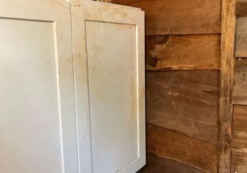 water-damage-cleanup-near-me-water-damage-companies-near-me-water-damage-repair-near-me-water-damage-restoration-overflowing-bathtub-tub-overflows-8-500x350