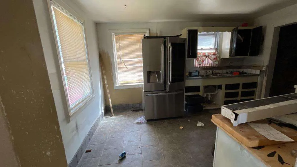 fire-damage-charlotte-fire-damage-restoration-near-me-fire-damage-restoration-service-fire-classes-fire-damage-1